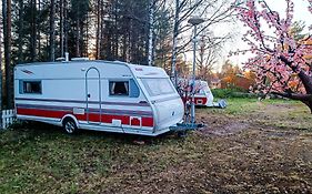 Santa'S Winter Caravan-Kabe Ametist